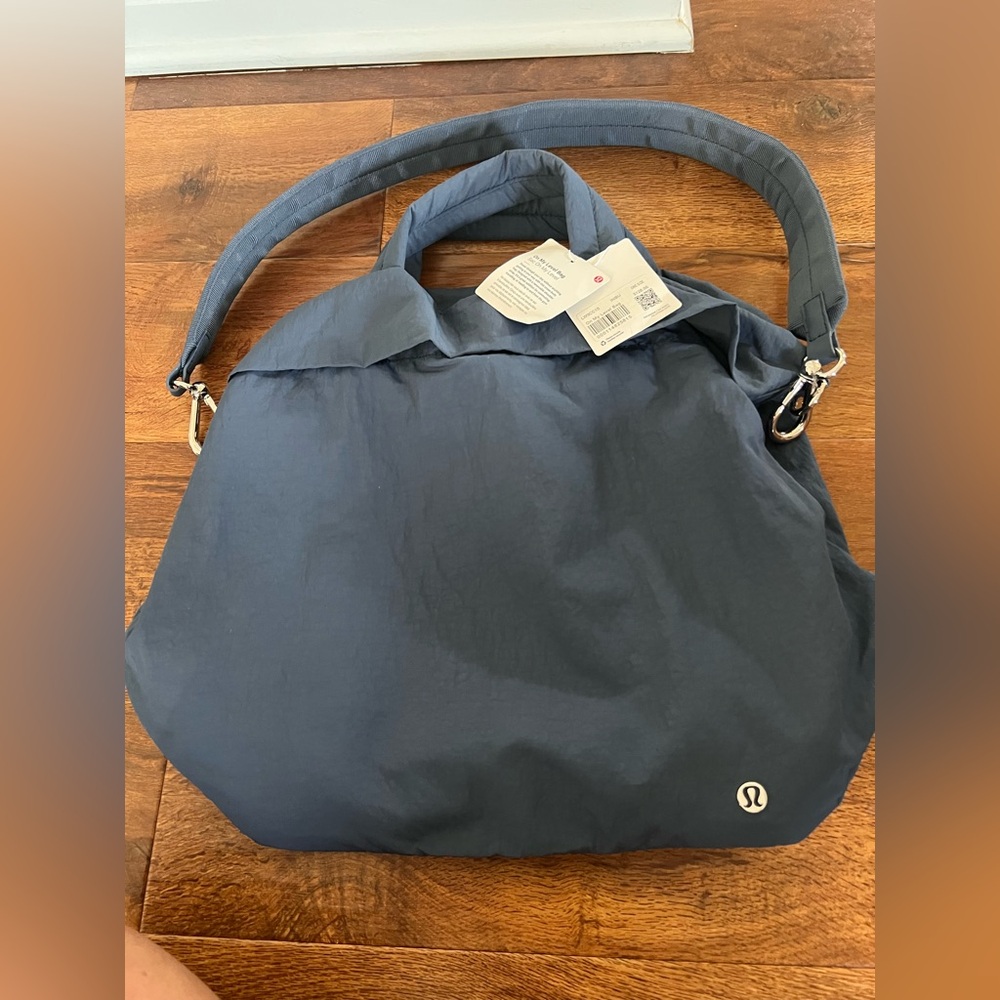 Lululemon Athletica Dark Blue Shoulder Bag
